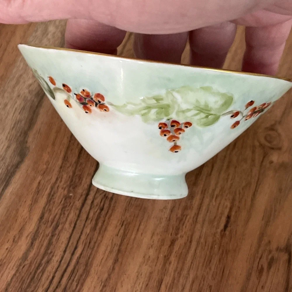 Vintage HANDPAINTED Rice Bowl Porcelain grapes cherries signed 